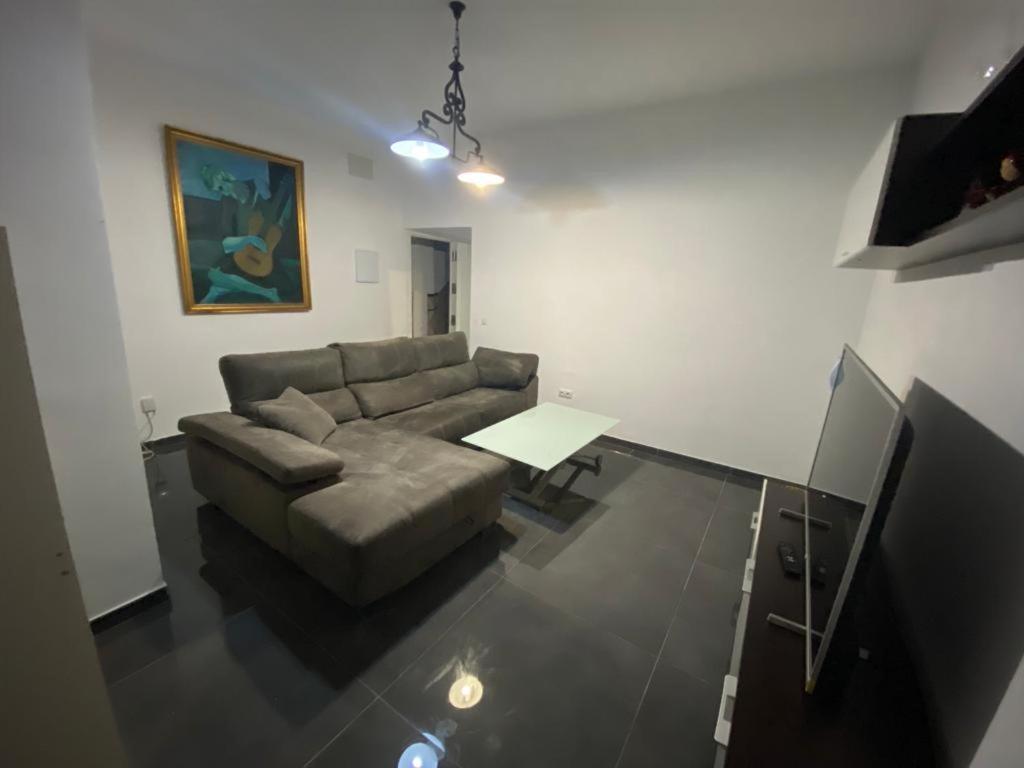 Hébergement de vacances Casa Reformada Con Terraza/wifi/aire Acondicionado